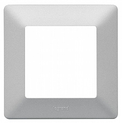  1- Legrand Valena Life  754137